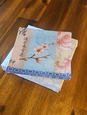 Fringe Glass Trinket Dish -Asian Motif In Pastel Blue, Pink & Cream
